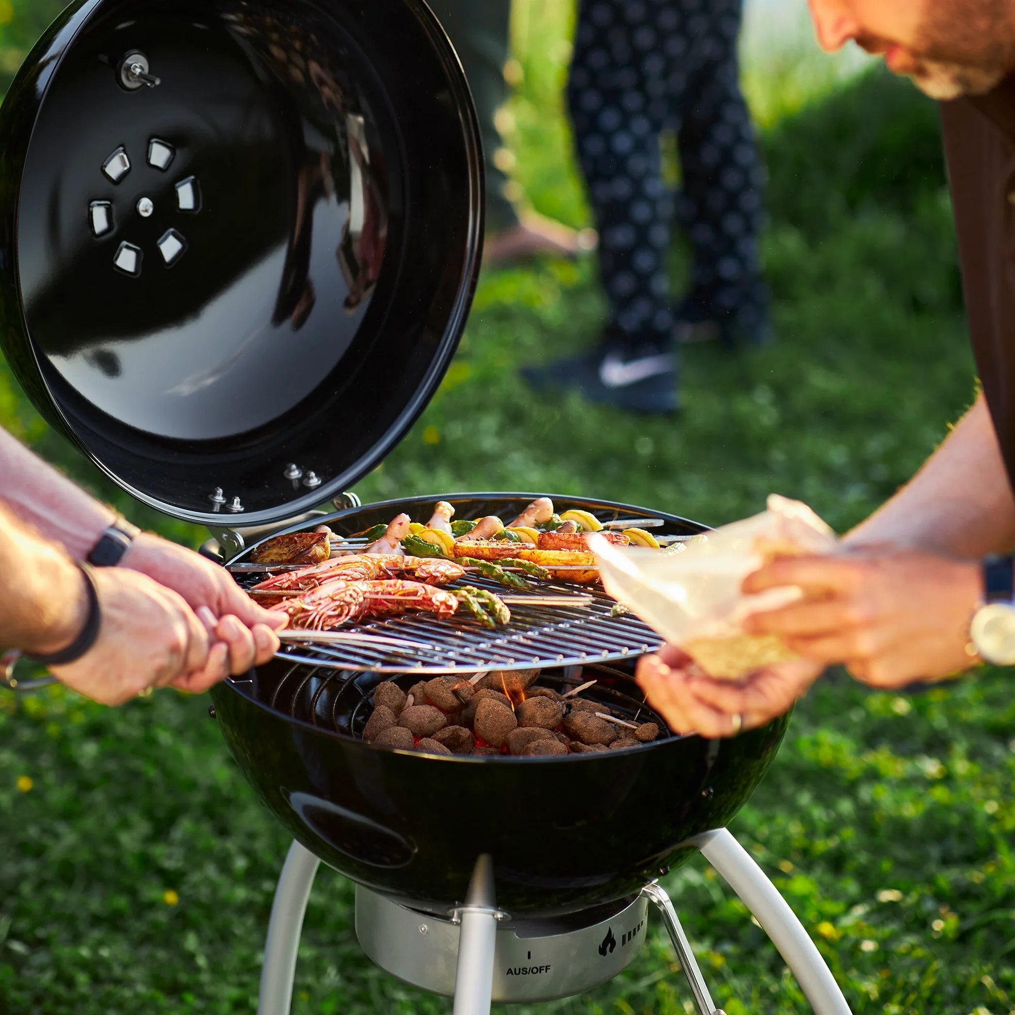 Rösle Kohlezange, 50cm - grillstarshop.comRösle Kohlezange, 50cmRöslegrillstarshop.com250364004293250360