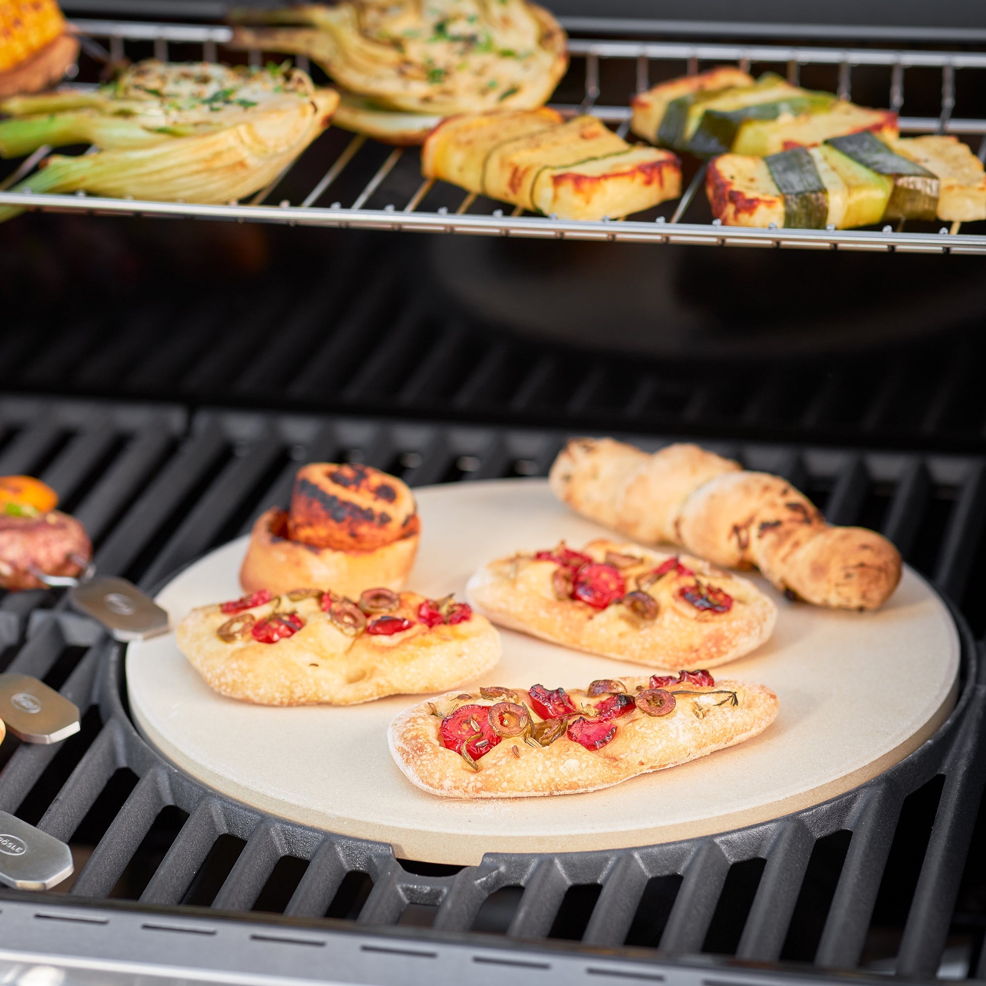 Rösle Pizzastein, Vario Ø30cm - grillstarshop.comRösle Pizzastein, Vario Ø30cmRöslegrillstarshop.com254244004293254245
