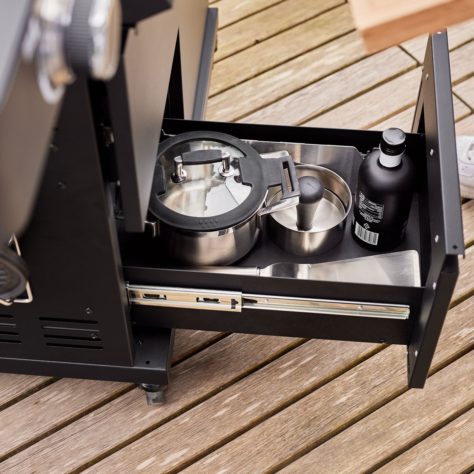 Rösle Videro Pro G4 - S Vario+ 50mbar - grillstarshop.comRösle Videro Pro G4 - S Vario+ 50mbarRöslegrillstarshop.com255714004293255716