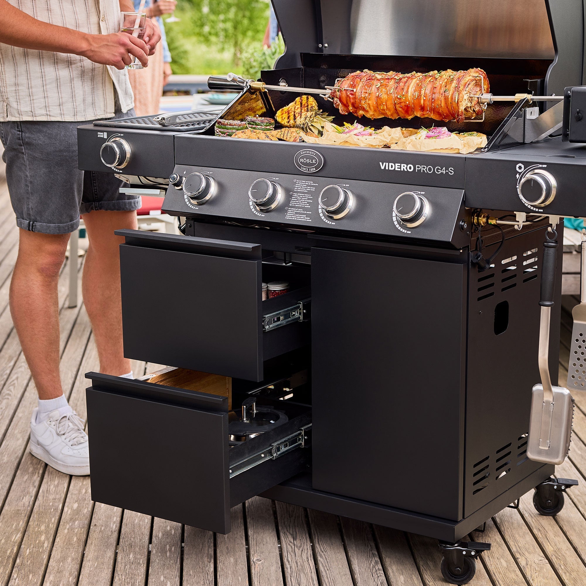 Rösle Videro Pro G4 - S Vario+ 50mbar - grillstarshop.comRösle Videro Pro G4 - S Vario+ 50mbarRöslegrillstarshop.com255714004293255716
