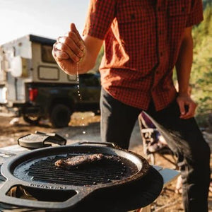 Solo Stove BONFIRE Gusseisen - Grillrost mit Aufsatz - grillstarshop.comSolo Stove BONFIRE Gusseisen - Grillrost mit AufsatzSolo Stovegrillstarshop.com