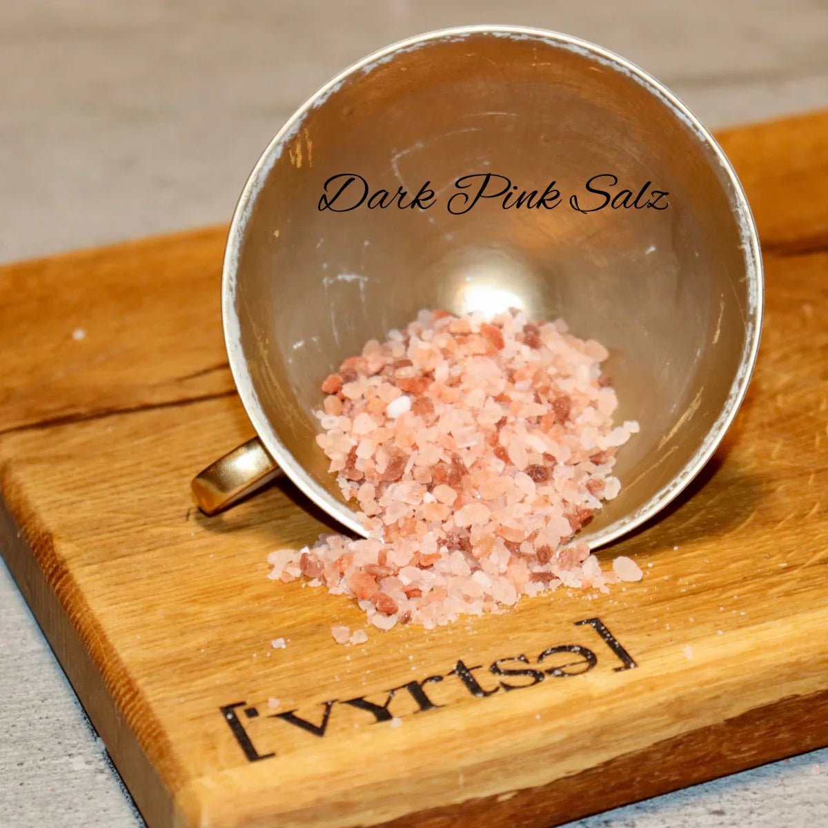 ['Vyrtse] Kristallsalz Dark Pink, 200g - grillstarshop.com['Vyrtse] Kristallsalz Dark Pink, 200gLebensmittel['Vyrtse]grillstarshop.com