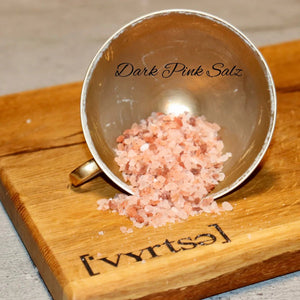 ['Vyrtse] Kristallsalz Dark Pink, 200g - grillstarshop.com['Vyrtse] Kristallsalz Dark Pink, 200gLebensmittel['Vyrtse]grillstarshop.com