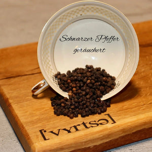 ['Vyrtse] schwarzer Pfeffer geräuchert, 75g - grillstarshop.com['Vyrtse] schwarzer Pfeffer geräuchert, 75gLebensmittel['Vyrtse]grillstarshop.com